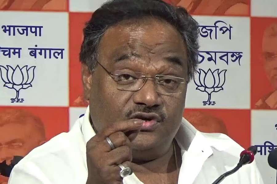 এখন ভারতকে ভিন্ন নজরে দেখে সমগ্র বিশ্ব : শমীক ভট্টাচার্য