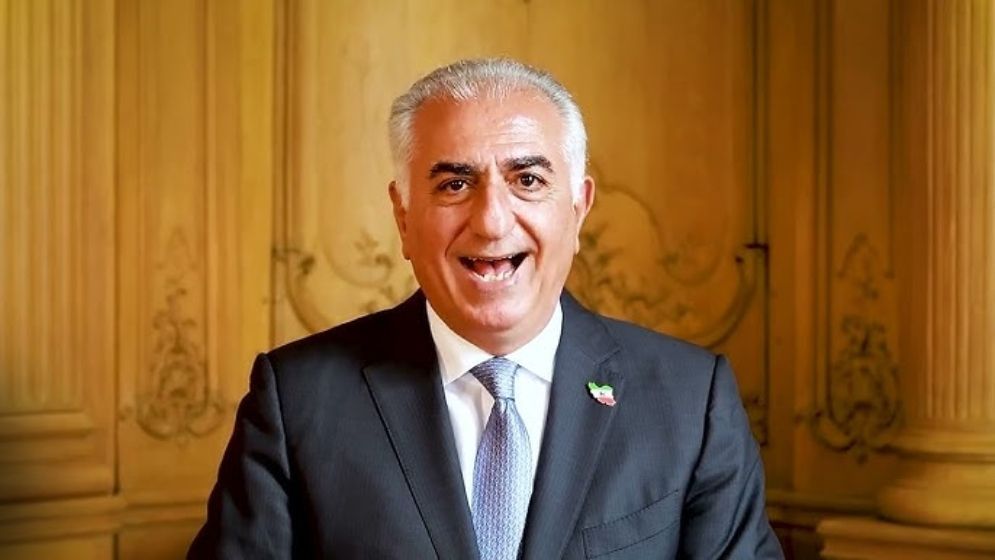 খামেনি হত্যাকে রক্তপিপাসু স্বৈরশাসকের বিদায় বললেন রেজা পাহলভি