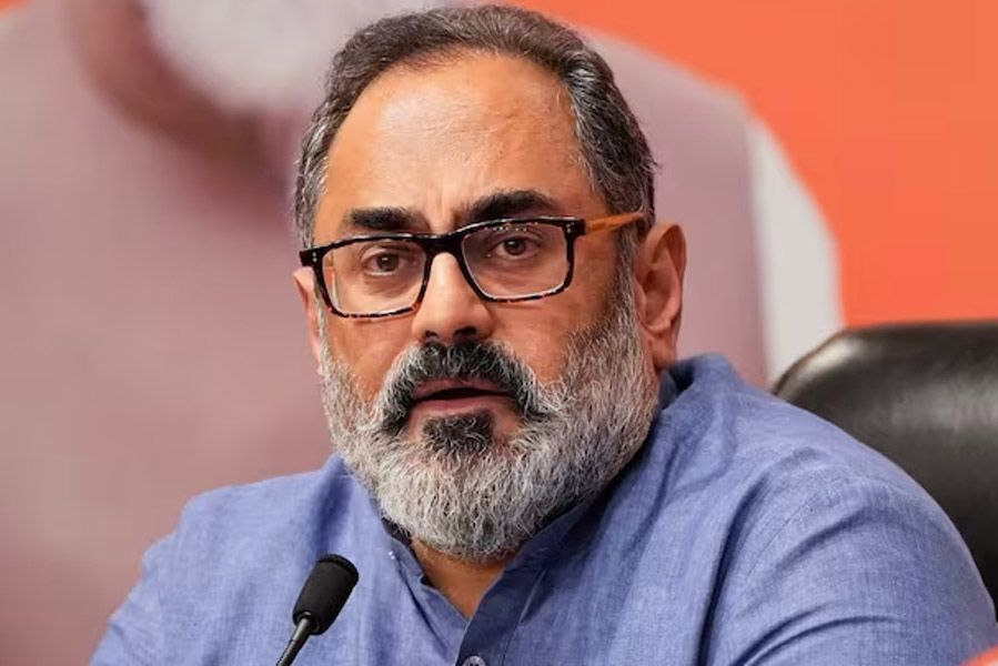 রাহুল গান্ধী সবচেয়ে বড় প্রতারক, তোপ রাজীব চন্দ্রশেখরের