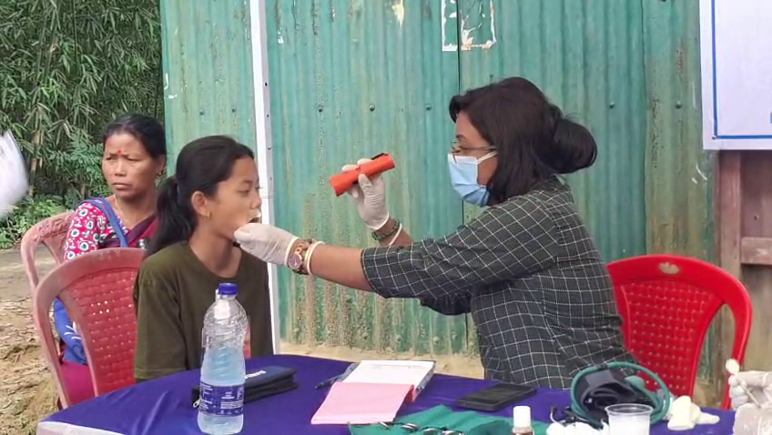 'SBI Sanjeevani - Clinic on Wheels' এবং  Ramky Foundation এর  উদ্যোগে  কাছিমছড়ায় অনুষ্ঠিত হলো বিশেষ স্বাস্থ্য শিবির