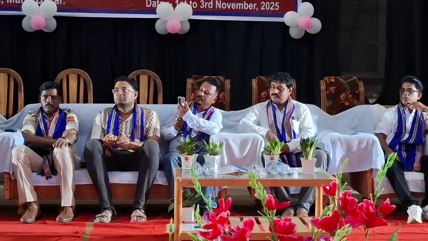 যোগার মাধ্যমে শরীর-মন একাত্ম — মনুবাজারে তিন দিনব্যাপী রাজ্যভিত্তিক যোগা প্রতিযোগিতার উদ্বোধন