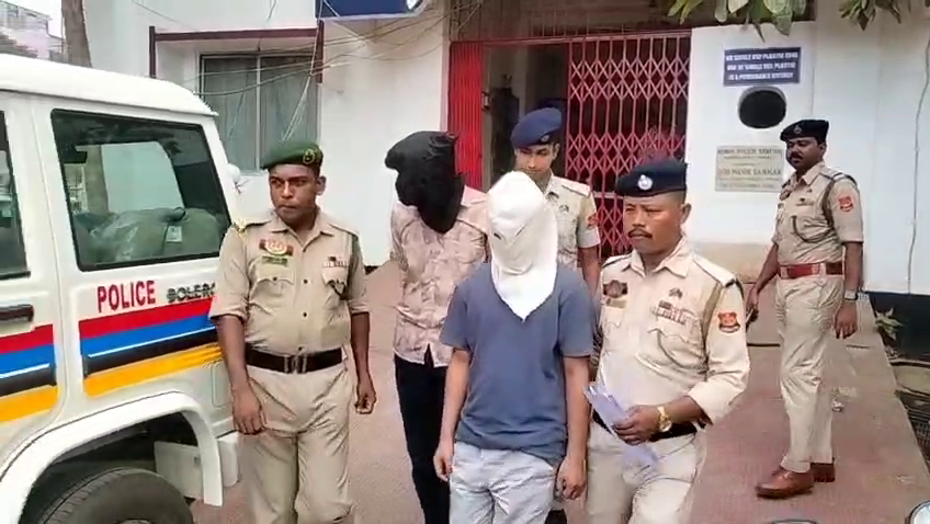  রাজধানীর লালবাহাদুর এলাকার ছিনতাই কাণ্ডে গ্রেপ্তার ২, উদ্ধার ১.৩৫ লক্ষ টাকা 