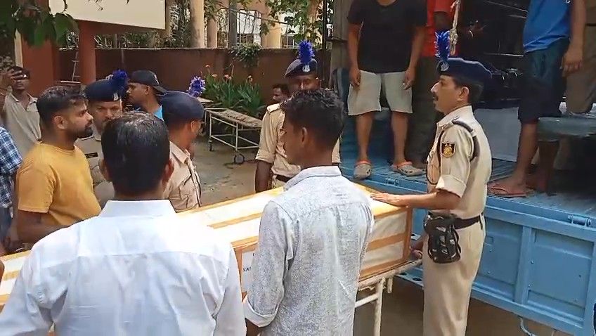 বিদ্যুৎস্পৃষ্টে মর্মান্তিক মৃত্যু এক সিআরপিএফ জওয়ানের  