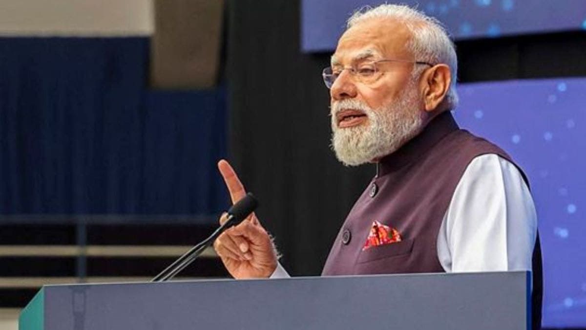 ভারতীয় রেলে যুক্ত নতুন অধ্যায়, দেশের প্রথম হাইড্রোজেন ট্রেনের যাত্রার সূচনা প্রধানমন্ত্রীর
