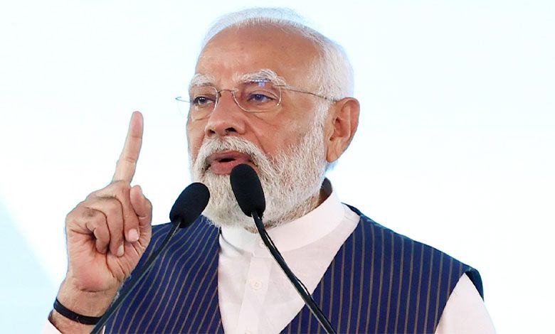 তারকেশ্বরে প্রধানমন্ত্রী মোদীর মেগা প্রকল্প ঘোষণা, ৮২০ কোটির ঢালাও উপহার পেল বাংলা