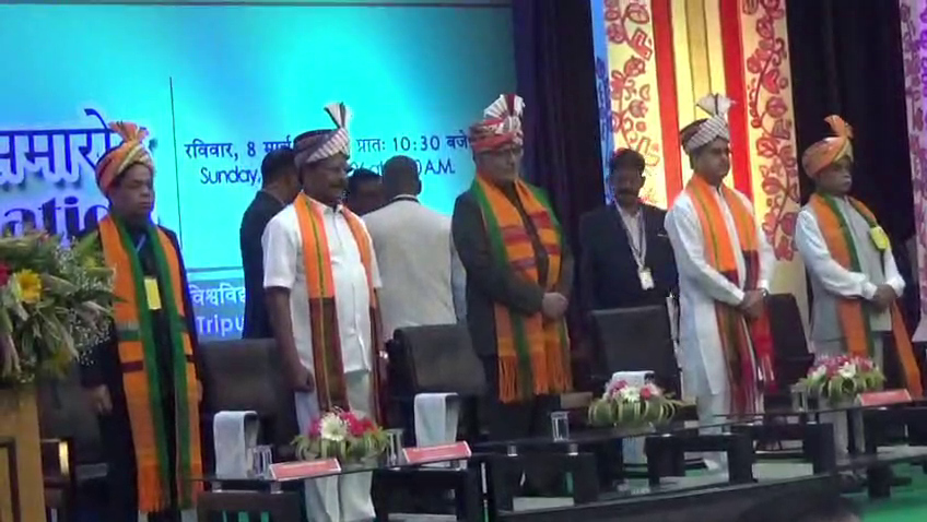 সাংস্কৃতিক ঐতিহ্য ত্রিপুরাকে  উচ্চস্তরে তুলে ধরেছে -উপ রাষ্ট্রপতি :