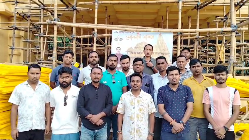 শারদোৎসবকে কেন্দ্র করে সাংবাদিক সম্মেলনে শ্রীরামপুর সংহতি সার্বজনীন দুর্গা পূজা কমিটি