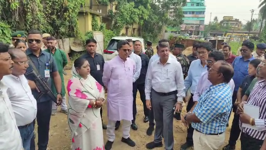  থাকবে স্মার্ট ক্লাস, লিফ্ট সহ অত্যাধুনিক ব্যবস্থাপনা , শিশু বিহারের প্রতিদ্বন্দ্বী হতে মাথা তুলে দাঁড়াচ্ছে ক্ষেত্র মোহন স্কুল 