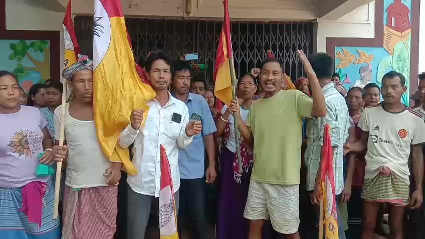 ছবি মুড়ার ঘটনার নিন্দা জানালেন মুখ্যমন্ত্রী 