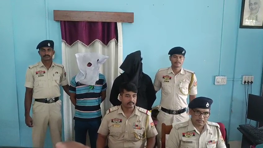  লিচুবাগান বিএসএনএল অফিস থেকে চুরি যাওয়া সামগ্রী উদ্ধার ,গ্রেপ্তার ২ অভিযুক্ত, আটক চুরি কাণ্ডে ব্যবহৃত বাইক এবং গাড়ি 