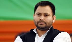বিহারের মুখ্যমন্ত্রী নীতীশ কুমারের অবসর নেওয়া উচিত : তেজস্বী যাদব