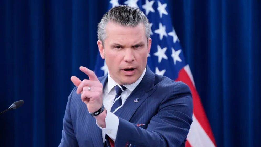 ইরানকে পারমাণবিক অস্ত্রের পথ ত্যাগ করতে হবে: পিট হেগসেথ