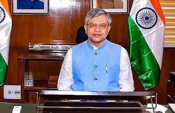 রথযাত্রা উপলক্ষ্যে ৩০০টিরও বেশি বিশেষ ট্রেন চালানো হবে : রেলমন্ত্রী