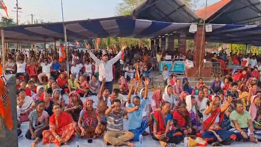 বনকুলে বিজেপির নির্বাচনী জনসভা, জয়ের ব্যাপারে আত্মবিশ্বাসী নেতৃত্ব