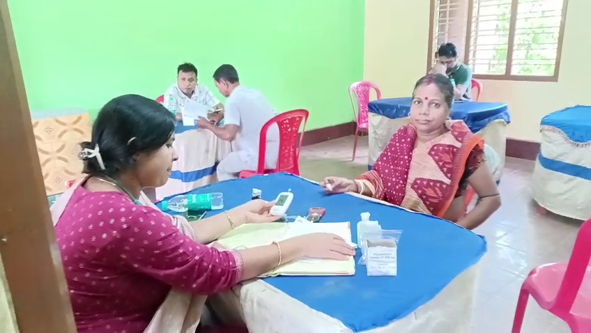  হর ঘর তিরঙ্গা কর্মসূচি উপলক্ষে ১৩ প্রতাপগড়ে মেগা স্বাস্থ্য শিবির 