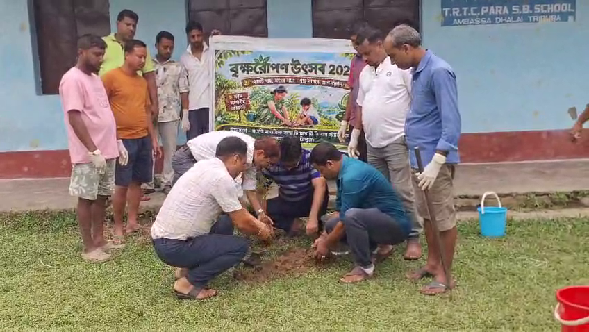 সংহতি সামাজিক সংস্থার উদ্যোগে ‘স্বচ্ছতা হি সেবা ২০২৬’ কর্মসূচি ও বৃক্ষরোপণ উৎসব
