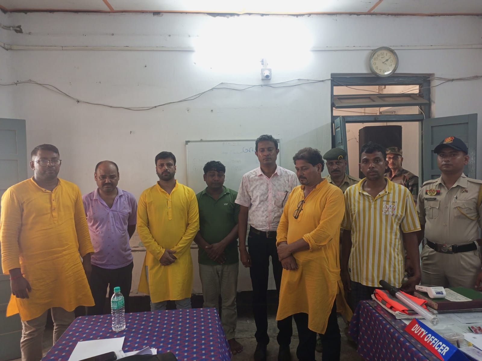 বিলোনিয়ায় ওসি পেটানোর মামলায় ৭ জন গ্রেফতার , জামিন মঞ্জুর