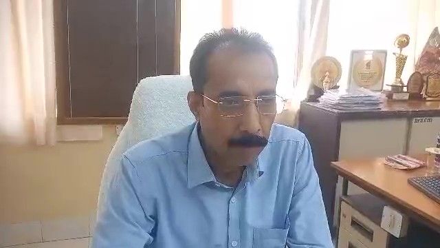 নবম শ্রেণীর বাংলা প্রশ্নপএ ফাঁস করে দিলেন কিল্লা রতুয়াছড়া এসবি স্কুলের এক শিক্ষক