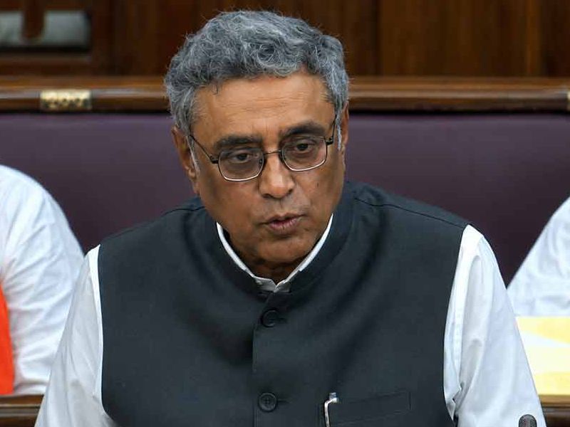 ৪ লক্ষ ৩৮ হাজার কোটির রাজ্য বাজেট পেশ অর্থমন্ত্রীর