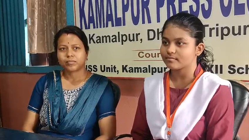 CBSE বোর্ডে  রাজ্যের মধ্যে ৯৮ শতাংশ নম্বর পেয়ে এক অনন্য নজির স্থাপন করল প্রাচী পাল