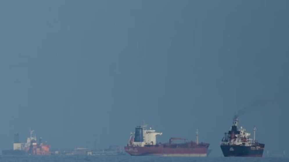 মার্কিন অবরোধ অব্যাহত থাকলে ফের হরমুজ বন্ধের হুমকি ইরানের