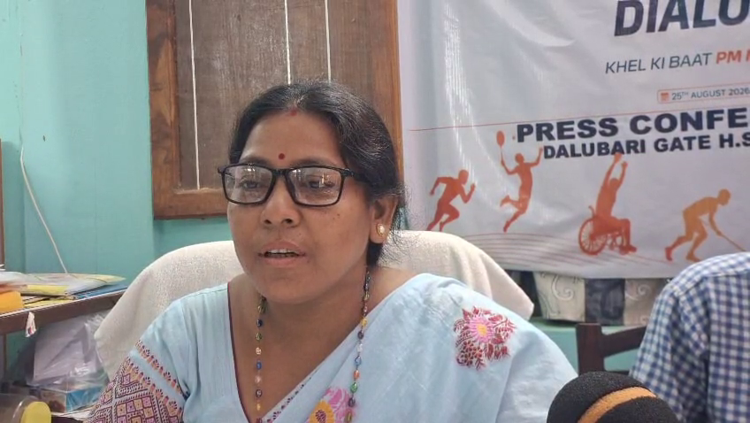 সাংবাদিক সম্মেলনে মিলিত হলেন ডলুবাড়ি গেইট দ্বাদশ শ্রেণী বিদ্যালয়  কর্তৃপক্ষ