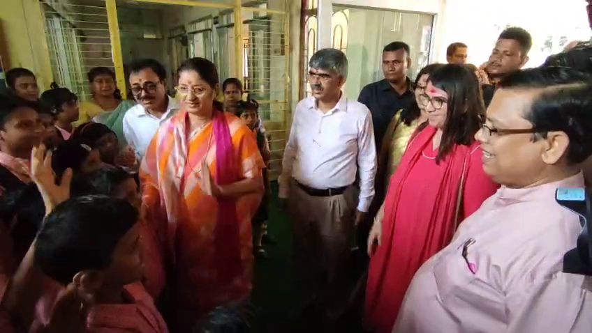  নারী এবং শিশু কল্যাণমূলক পরিষেবার কাজে দেশের মধ্যে মডেল ত্রিপুরা -কেন্দ্রীয় নারী ও শিশু উন্নয়ন মন্ত্রী