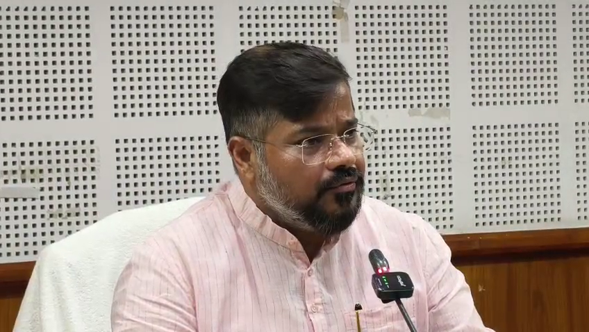  রাজ্যের পাঁচ দিনের কর্ম সপ্তাহ শুরু ,সিদ্ধান্ত গৃহীত হলো মন্ত্রিসভায় 