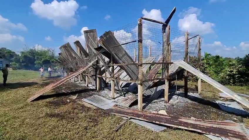 অন্ধকারের লকলকে শিখা আর পোড়া ছাইয়ের আর্তনাদ, ইন্দিরানগরে স্বপ্ন চুরির মহোৎসব 