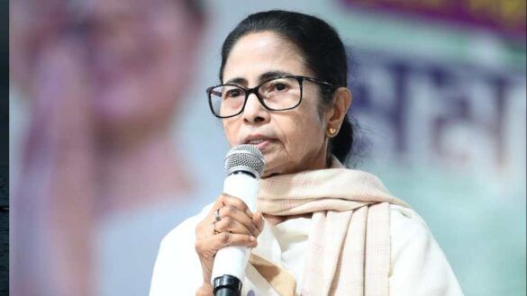তৃণমূলের সব কমিটি, শাখা সংগঠন ভেঙে দিলেন মমতা