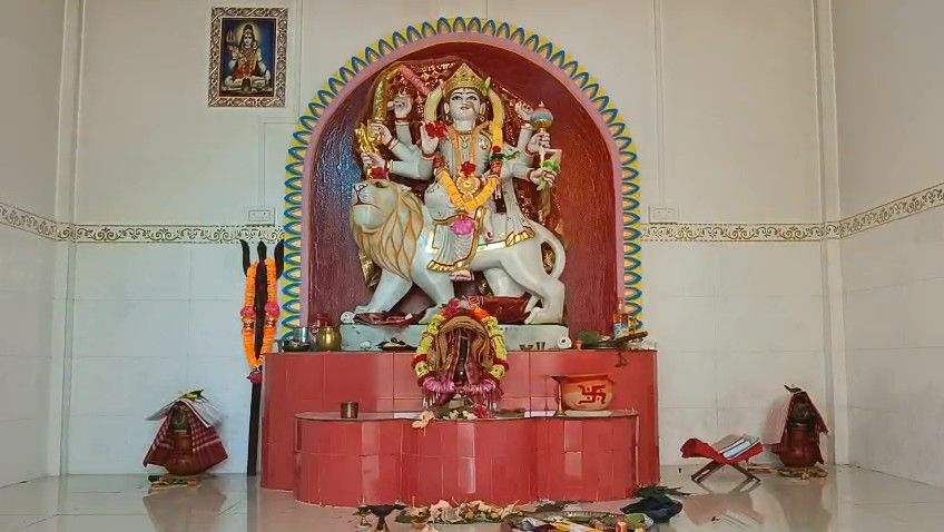 কমলপুরে বাসন্তীপুজোর প্রস্তুতি