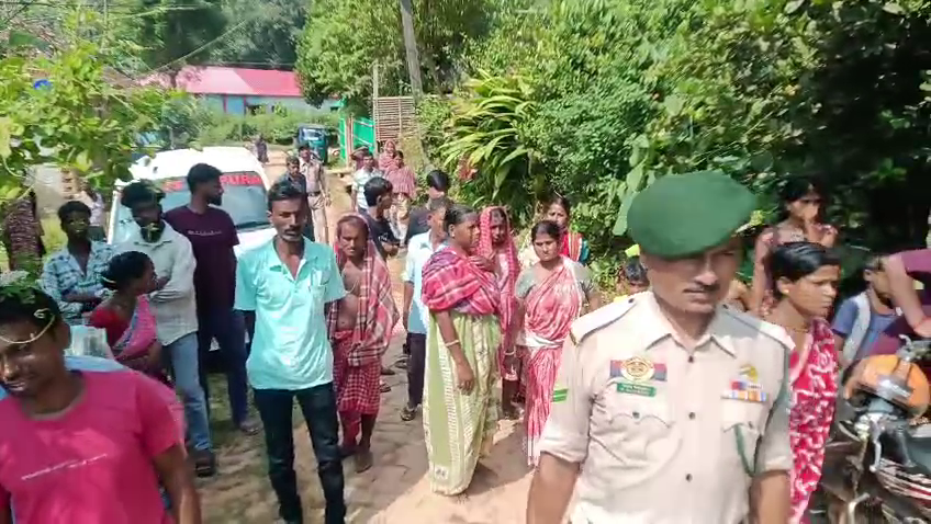 গৃহবধূকে পরিকল্পিত খুনের অভিযোগ শশুর শাশুড়ি এবং স্বামীর বিরুদ্ধে   