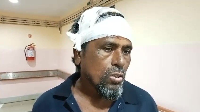 রাস্তায় গাড়ি চলাচল নিয়ে দুই পরিবারের মধ্যে বিবাদে আহত ২ 