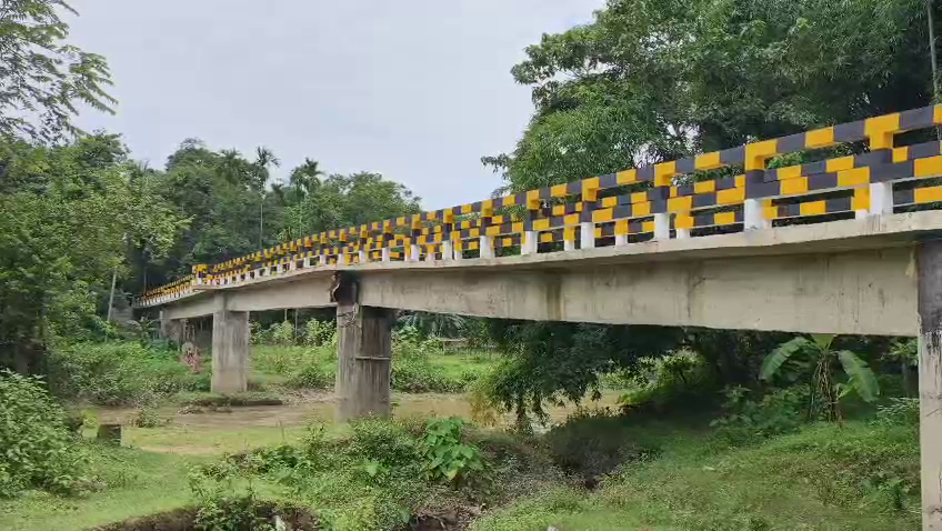 খোয়াই নদীর উপর পাকা সেতু নির্মাণে স্বস্তি পালপাড়াবাসীর, খুশি এলাকাবাসী