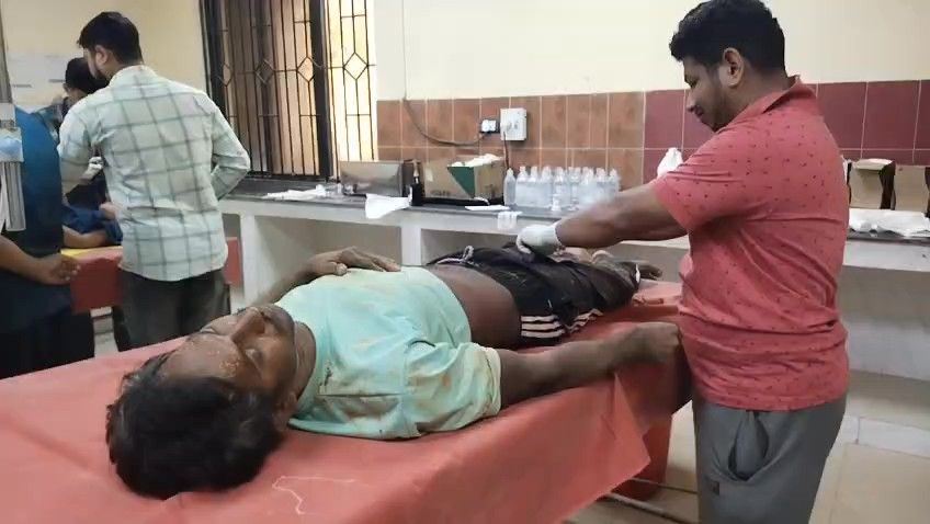 নেপকোতে মাটি চাপা পড়ে আহত ২ 