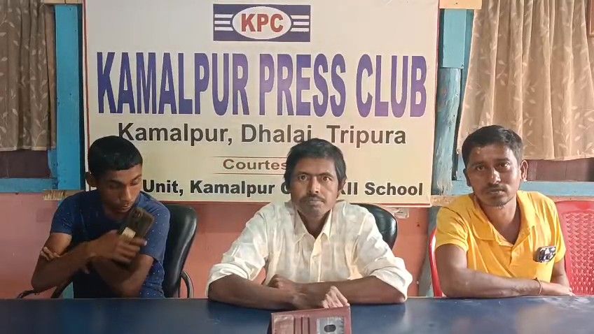 শনিবার কমলপুর প্রেস ক্লাবে সাংবাদিক সম্মেলনের মধ্য দিয়ে  দিব্যাঙ্গরা 