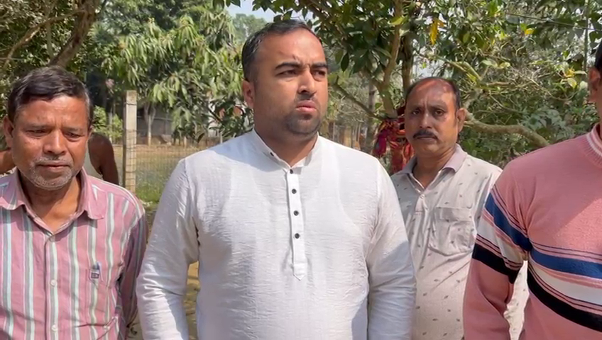 শিশুর বাড়ি পরিদর্শন স্থানীয় বিধায়ক