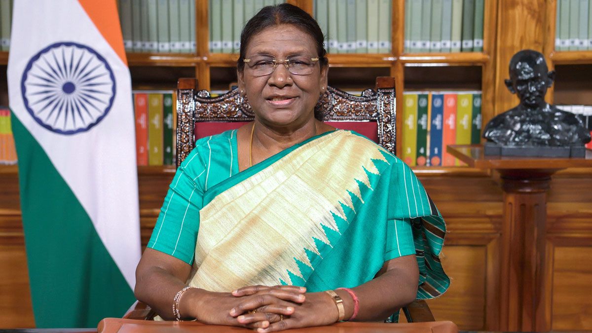 আদিবাসী সমাজ শতাব্দী ধরে নিজস্ব ঐতিহ্য সংরক্ষণ করে আসছে : রাষ্ট্রপতি