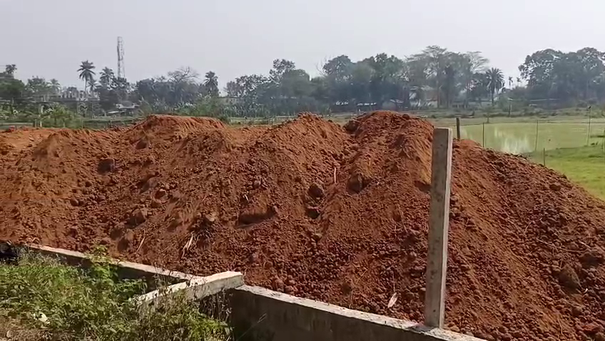 নব্য বিজেপি সুকেশ গ্যাং এর তান্ডবে জনসাধারণের নাভিশ্বাস