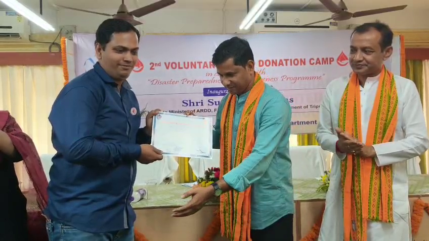   গোর্খাবস্তিতে এআরডিডি দপ্তরের উদ্যোগে স্বেচ্ছাসেবী রক্তদান শিবির, 