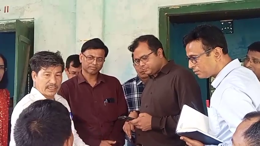 এডিসির এলাকার শিক্ষা ব্যবস্থার চরম বেহাল দশা,শিক্ষকদের দক্ষতা অর্জনে কাজ করছে সরকার, লেফুঙ্গায় জেলা শাসক