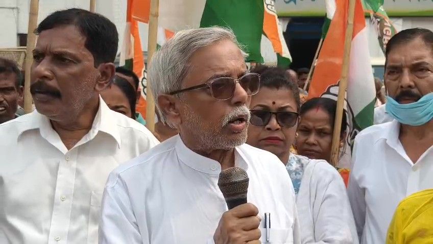 অন্যায় যুদ্ধ বন্ধে নির্ভীক কূটনৈতিক উদ্যোগ নিক ভারত -প্রদেশ কংগ্রেস