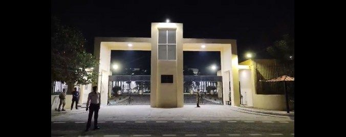 সোমবার থেকে রাজভবন পাল্টে হবে লোক ভবন