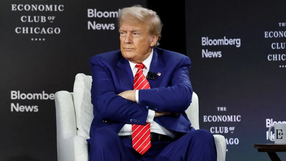 হরমুজ অবরোধের সিদ্ধান্ত যৌক্তিক কি না, প্রশ্নের মুখে ট্রাম্প