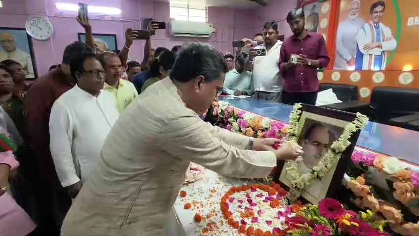 বিজেপিতে পরচর্চা ও পরনিন্দার কোন স্থান নেই, যুব কর্মীদের পাঠ দিলেন মুখ্যমন্ত্রী