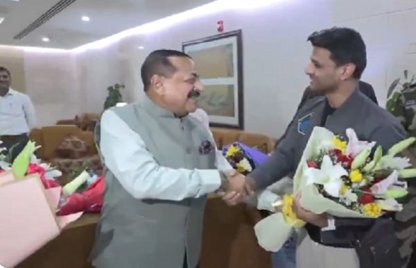 দিল্লি ফিরলেন শুভাংশু শুক্লা, অভ্যর্থনায় অভিভূত ভারতীয় মহাকাশচারী