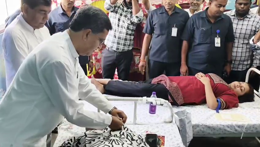সমাজের বৃহত্তর স্বার্থে সকলকে রক্তদানে এগিয়ে আসার আহ্বান মুখ্যমন্ত্রীর