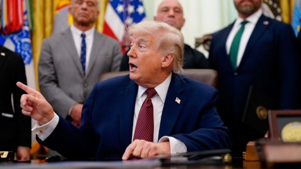 ট্রাম্পকে ‘মুখ সামলে কথা বলতে’ বলল পাকিস্তান