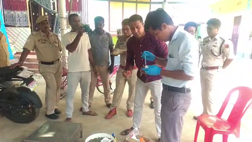 ১১ কেজি গাঁজা উদ্ধার, মনুবাজার থানার অভিযানে চাঞ্চল্য সঞ্জয়পল্লীতে