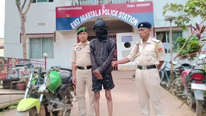 রাজধানীর বনকুমারী এলাকার চাঞ্চল্যকর ছিনতাই কান্ডে একজনকে গ্রেফতার করতে সক্ষম হলো পূর্ব থানার পুলিশ  